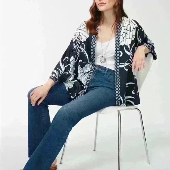 NWT! Chico’s Kasbah Short Kimono Covering Ruana - Picture 4 of 11